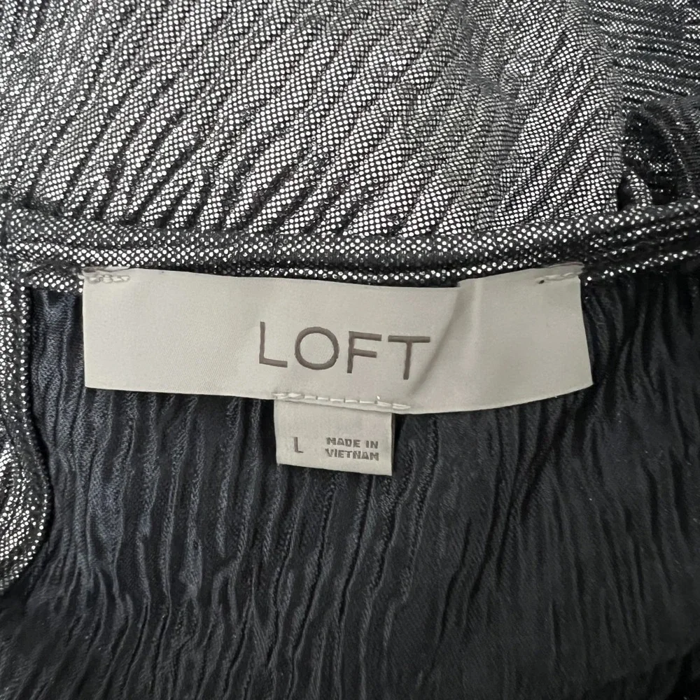 Loft Shimmer Metallic Pleated Blouse Silver Holiday Party Puff Sleeve Size L